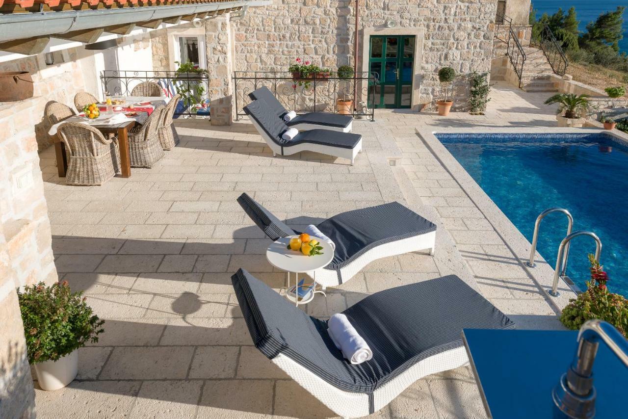 Villa Lipa Dora Murvica  Buitenkant foto